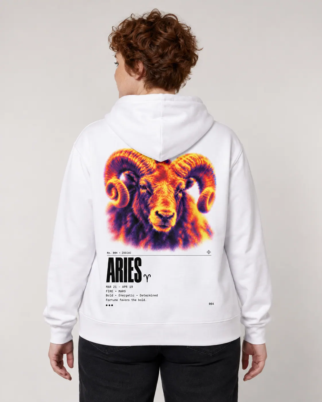 Aries, hoodie blanc, porte