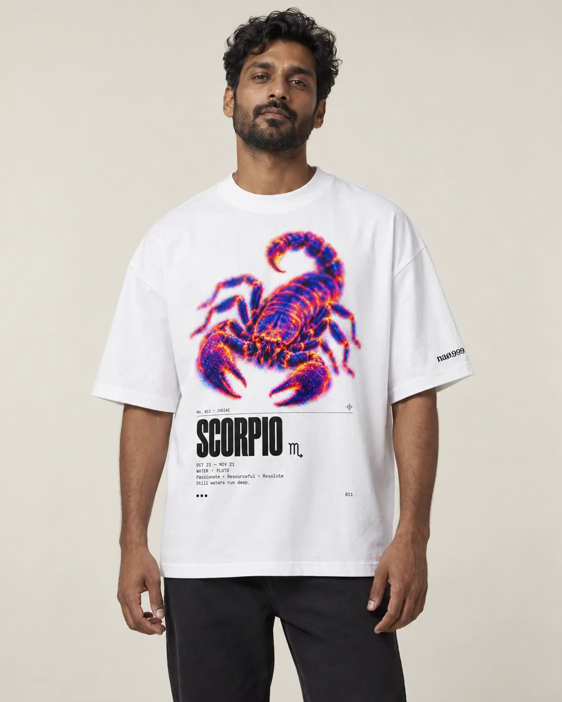 Scorpio, t-shirt blanc, porte